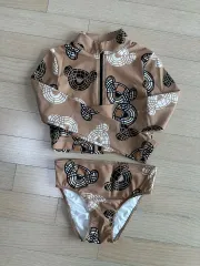 ラスト１【新品】BURBERRY キッズ ビキニ 水着 ロゴ×チェック 10Y チェックトリム トライアングルビキニ (ブラック Black