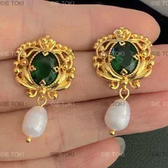 手作りの淡水真珠イヤリング 緑の宝石 アンティークスタイル ファッショナブルな気質 新しい