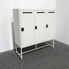 3人用パーソナルロッカーフレックスウィズ ストレージ ダイヤル錠 ホワイト 