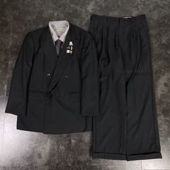 【JAPANESE VINTAGE】5点セット セレモニー ダブルスーツ セットアップ 上下 ブラック系 成人式 卒業式 結婚式（ユーロピンズ＆シャツ＆ネクタイ おまけ）No.48
