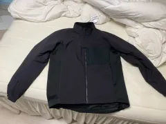 2025年最新】arc teryx leafの人気アイテム - メルカリ