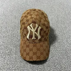 2025年最新】gucci ヤンキース キャップの人気アイテム - メルカリ