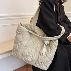 鞄トートバッグ レディース ショルダー 可愛い 軽量 大容量 a4 キルティング 大学生 カジュアル 人気 20 30 40 50代 軽量 通勤 りぼん 可愛い ブランド 大きめ ファスナー付き lサイズ 2way 一泊 内ポケット 薄手 オレンジ 肩掛け 白