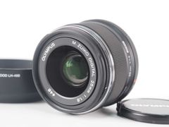 オリンパス Olympus M.Zuiko 25mm f/1.8 AF Lens Black [新品同様] #Z5110A