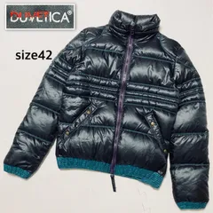 ■美品■DUVETICA デュベティカ　ダウンジャケット　ピュアグースニューダウン　size42(実寸はL相当) ブラック×裏地ターコイズ　光沢感　ダブルジッパー　秋冬　スポーツ　カジュアル　レディース　ブルガリア製