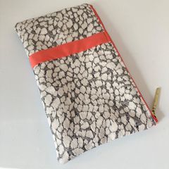 ポーチ メイクポーチ マスクケース ハンドメイド リサイクル