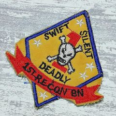DE77 スカル ドクロ 骸骨 ベトナム 戦争 ワッペン ナンバー 番号 数字 SWIFT SILENT DEADLY RECON 刺繍 おしゃれ リメイク アメカジ 軍物 黄