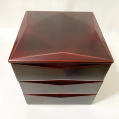 【会津漆器　6.5寸三段重箱】堅地　菊華堂/孔雀屋利吉　扇内/松竹梅　沈金 重箱 おせち 三段重 木製扇面花丸松竹梅蒔絵 溜内朱 6.5寸 20cm