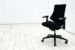 イトーキ エフチェア 中古 2017年製 クッション 可動肘 ブラック ITOKI 中古オフィス家具 KG-130GS-T1T1 【A000003708】