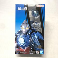 [중고] 반다이 SHFiguarts 루나 아머 울트라 맨 아크 [15]