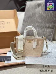 【今日特価】COACH City15 ミニトート チョークホワイト 15cm-WTO輸入