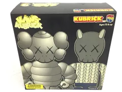 2023年最新】kaws kubrickの人気アイテム - メルカリ