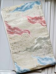 袋帯 正絹 / 銀色系 シルバー系 / 亀甲柄 草花文 幅約31cm 着物帯 TCS着物 W46