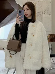 ダッフルコート レディース 冬 ファージャケット もこもこ ファーコート ボアブルゾン ミドル丈 コート ノーカラー 羽織り 韓国風 上品 フェイクファー 秋冬 ふわふわ 体型カバー 暖か fanhua08