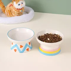 脚付きフードボウル　高さがある 猫 犬　フードボウル 脚付き 食べやすい　陶器 餌入れ ペット セラミック ペット食器　えさ皿　水やり