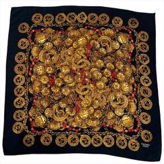 CHANEL シャネル ココマーク スカーフ チェーンアクセサリー柄 ブラック ゴールド シルク 100パーセント 服飾小物 レディース h397