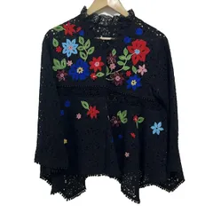 ゆっきー　トクコ TOKUKO1erVOL　ポンチョ風 ニット　刺繍 黒 ゆっきー様専用 トクコ TOKUKO1erVOL ポンチョ風 ニット 刺繍 黒