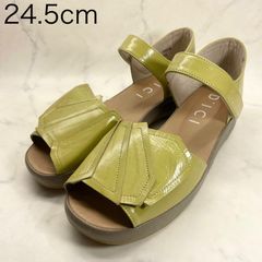 【新品 訳あり】【軽量】ディッシー　ドレープベルトサンダル　24.5㎝　黄