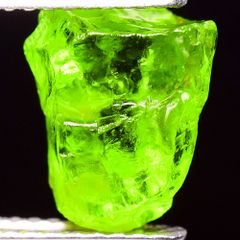 【世界の原石:グリーンペリドット 3.75ct:0062】アフリカ産 Natural Green Peridot Rough カンラン石 苦土橄欖石  鉱物 宝石 標本 Africa