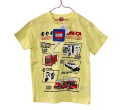 【新品】トミカ 半袖Tシャツ 110 男の子 淡いイエロー のりもの はたらくくるま キッズ 保育園 パトカー はしご消防車 白バイ 警察