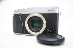★並品★FUJIFILM フジフィルム X-E1 ボディ