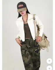 ハーフセル フィット ケーブル編み カラー 2Way ジップアップ ニットカーディガン アイボリー