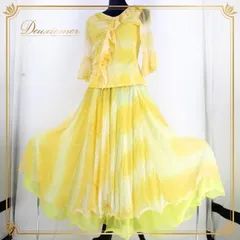 社交ダンス 衣装 スタンダード ツーピース セットアップ パーティー レッスンウェア 練習着 ホワイト系 イエロー系 白 黄色 フリル 長袖 かわいい 大きく広がる裾 ダンス映え きらめくホログラム セクシー シンプル ファッション フェミニン 躍動感