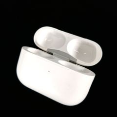 Apple AirPods Pro 第2世代 イヤホン 充電ケース A2700 MQD83J/A  ケースのみ
