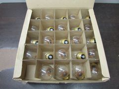 M0341【未使用品】東芝 TOKI 110V10W（クリヤー）E26 サイン用ボールG50 口金E26 1個