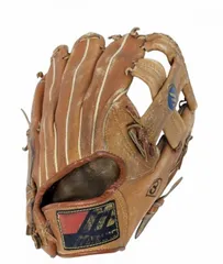 値下げMizuno Lite Flex 硬式グローブ2個セット ボール5個付き 値下げMizuno Lite Flex 硬式グローブ2個セット ボール5個付き