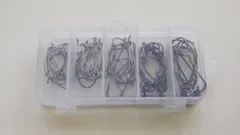 オフセットフック　50本セット　ケース入り　5サイズ 10本ずつ　バス釣り
