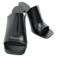 サルヴァトーレフェラガモ Salvatore Ferragamo ミュール 7664505.5 ブラック レザー ミュール レディース 新品のサムネイル