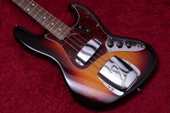【used】Fender / American Vintage’62 Jazz Bass 3TS 2010 4.000kg #V191159【GIB横浜】