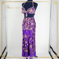 ベリーダンス オリエンタル 衣装 上下セット パープル系 紫 ゴールド系 ラインストーン ビーズ ラメ 装飾 練習 発表会 イベント コスチューム 豪華 鮮やか トップス スカート アクセサリー セット ダンス衣装 おしゃれ 衣装用