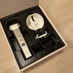 ナリス化粧品 - 美顔器(充電式) 角質除去・高浸透・リフトケアが叶う3in1美顔器「ルミエ」が