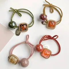 【ヘアゴム / 4個セット】 ヘアアクセサリー 飾りつき 髪飾り 上品 エレガント きれいめ オシャレ かわいい 大人っぽい