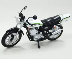 【中古】ミニカー 1/24 真嶋秋生 KH400 「週刊少年マガジン カスタムバイクコレクション Part.3 あいつとララバイ＆特攻の拓」 のサムネイル