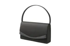 【在庫処分】卒業式 礼服 A220 喪服 レディース ブラックフォーマル 冠婚葬祭 黒 フォーマルバッグ [マーガレット　ゴールド]