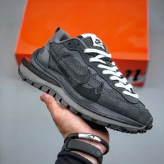 2024年最新】sacai nike waffle blackの人気アイテム - メルカリ