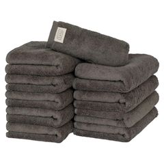 Item thumbnail for item ec6abbe6-71a3-46ce-8bb9-07e01c5d1153