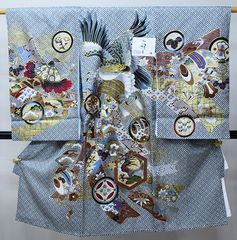 超美品】お宮参り 初着 産着 祝着 男児 鷹 絞り風 金彩 - メルカリ