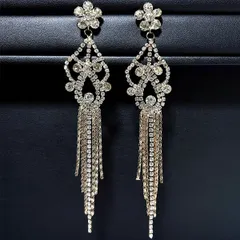[120mm超] 超ロング ラインストーンピアス（金色×クリアカラー） エスニック ボヘミアン シャンデリア タッセル フリンジ 舞台 衣装 仮装 パーティ 映画 CH-011
