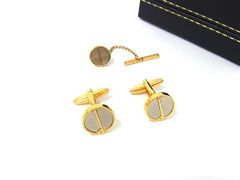 Item thumbnail for item 280f8547-f584-48e2-a848-ec6029634039