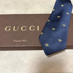 美品 GUCCI グッチ シルク 100％ ネイビー 蜂柄 ハチ Bee 254-674