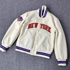 2024年最新】kith knicks lの人気アイテム - メルカリ