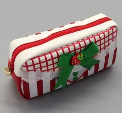 オシャレ魔女 ラブ and ベリー バック　ペットボトルカバー等　非売品 2025年最新】オシャレ魔女 ラブ and ベリー バッグの人気