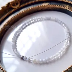 ［再販］ブルーレースアゲートとレインボームーンストーンとホワイトムーンストーンのゴムブレスレット　天然石/誕生石/3mm/お守り