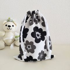 ハンドメイドコップ袋　北欧風ポップフラワー(レギュラー)　歯ブラシ&コップ入れ　ゆとりサイズの裏地付きお名前書くだけコップ袋　#入園準備　#通園グッズ　#北欧　#花柄　#ままのねこの手