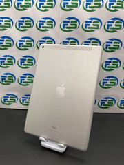 美品 iPad 第8世代 128GB シルバー SIMフリー 外観きれい バッテリー93% 充電器付き 送料無料