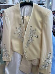 Item thumbnail for item 82dfb0cf-0855-4f69-b56a-0c6ebf579acf